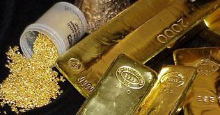 Gold price surges in local markets